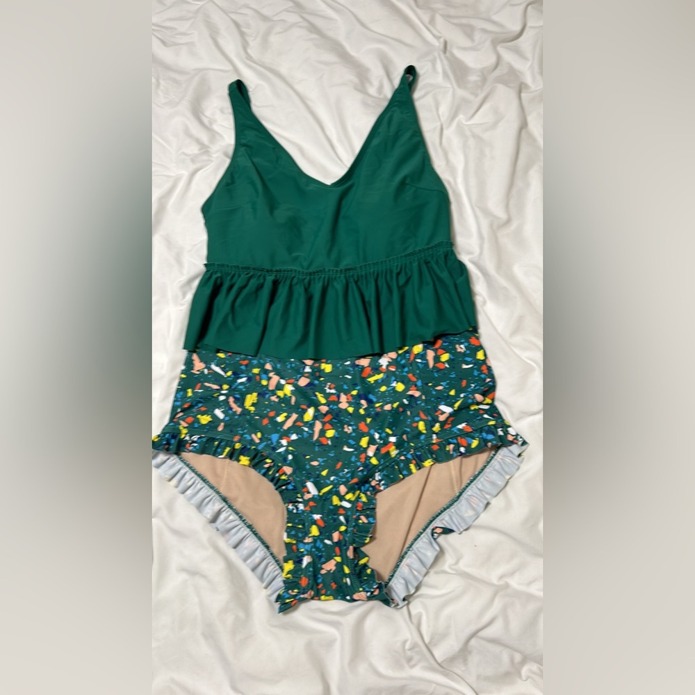 Kortni jeane Terrazo set